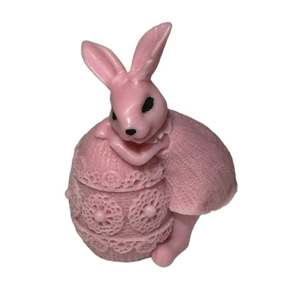 Easter Bunny Candle - Picture 2 of 8